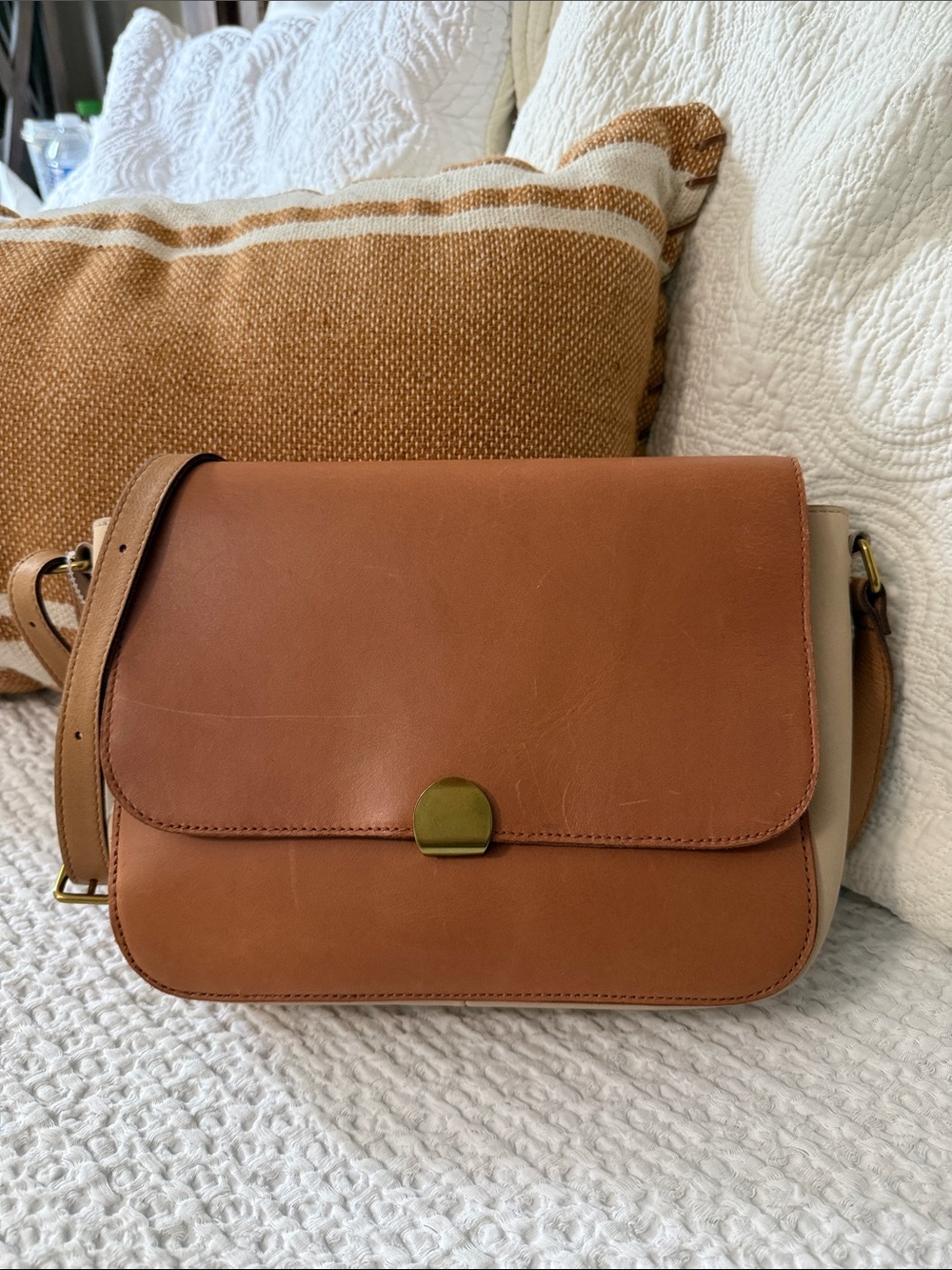 Madewell Peach and Cream Leather Crossbody with Gold-Tone Clasp - Picture 9 of 15